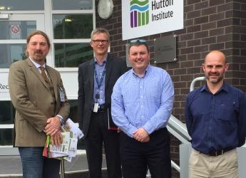 Chris Law MP visited the Institute's Dundee site (c) James Hutton Institute